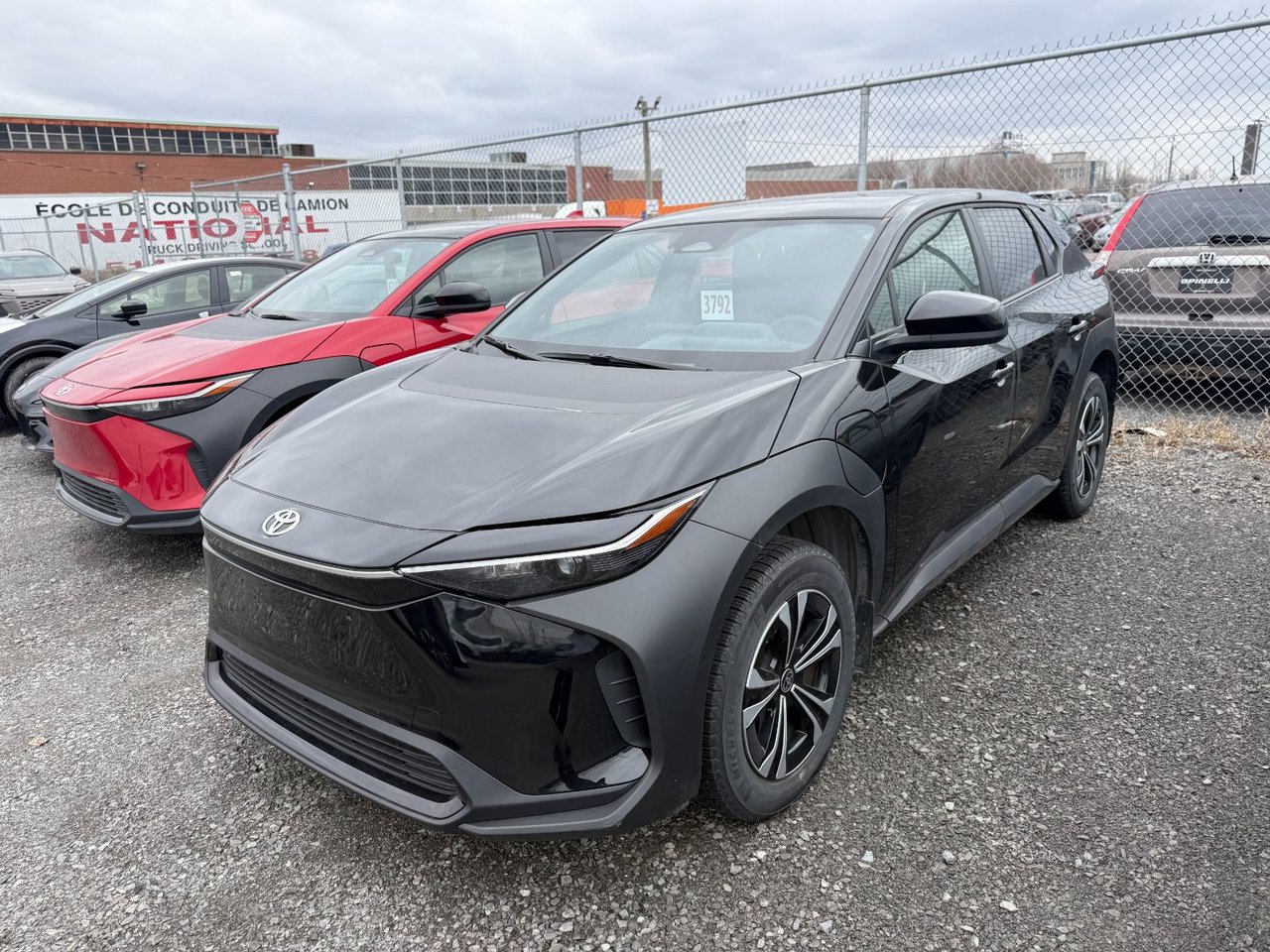 2024 Toyota bZ4X LE FWD