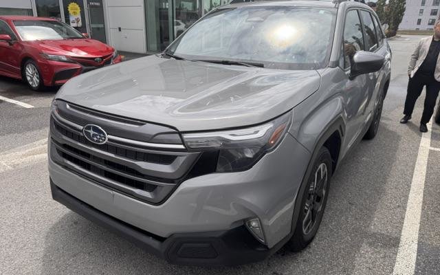 2025 Subaru Forester Touring **BAS KM**LOW KM**