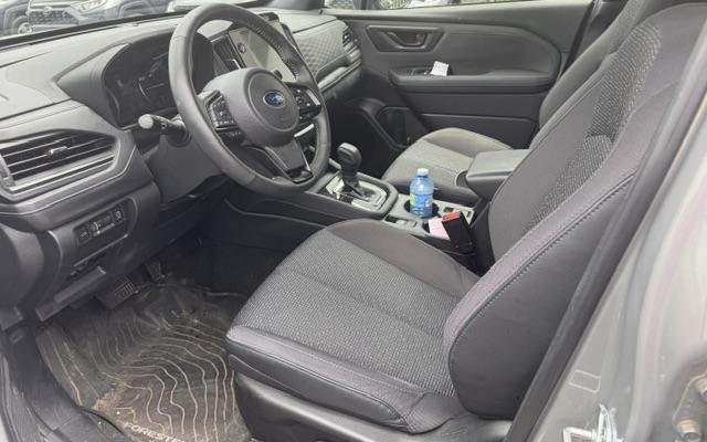 2025 Subaru Forester Touring **BAS KM**LOW KM**