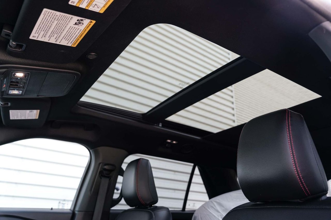 2023 Ford Explorer ST-LINE/ SIEGE CAPITAINE/ 3EM RANGÉ/ PNEUS HIVER
