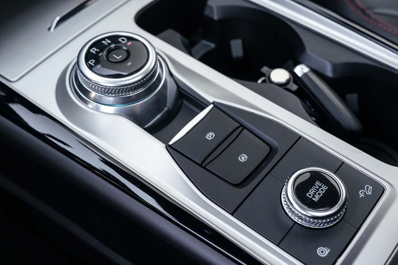2023 Ford Explorer ST-LINE/ SIEGE CAPITAINE/ 3EM RANGÉ/ PNEUS HIVER