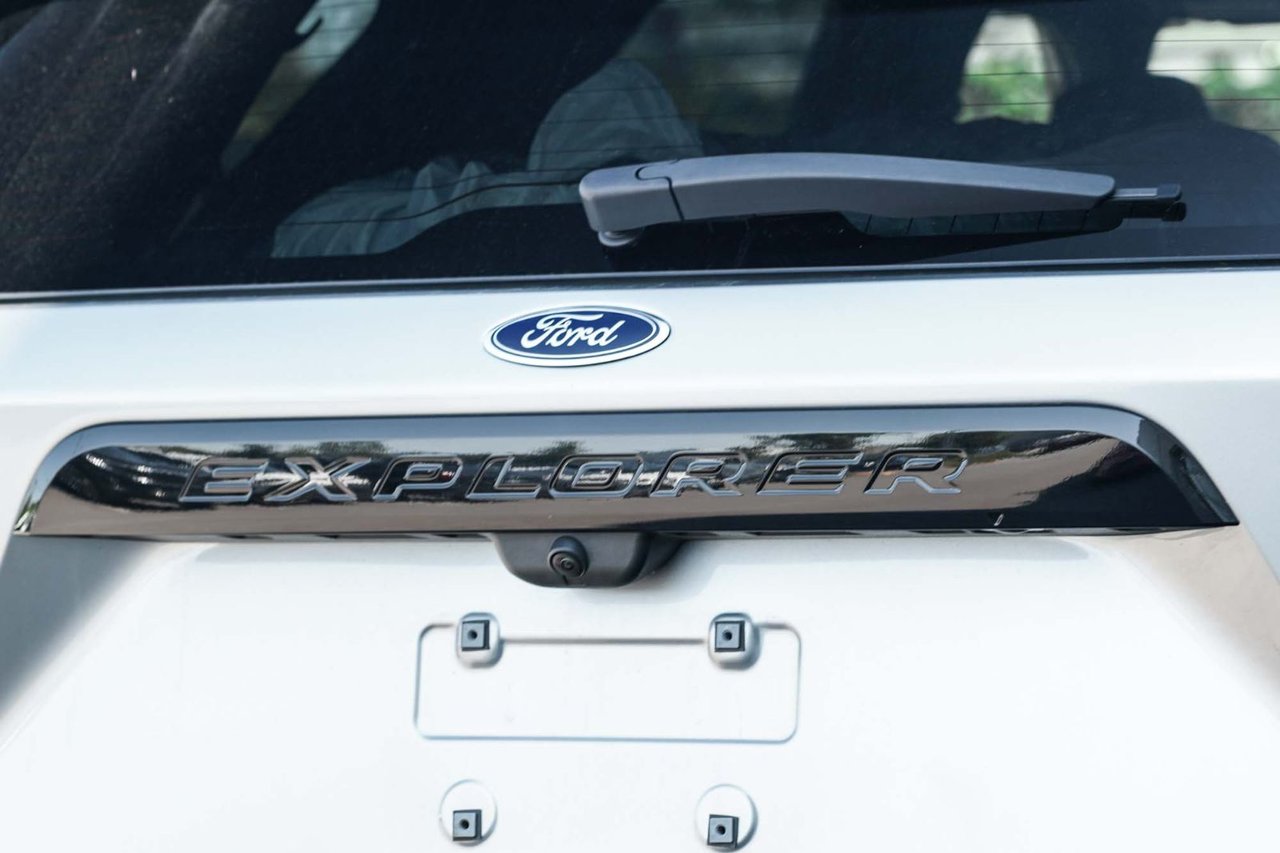 2023 Ford Explorer ST-LINE/ SIEGE CAPITAINE/ 3EM RANGÉ/ PNEUS HIVER