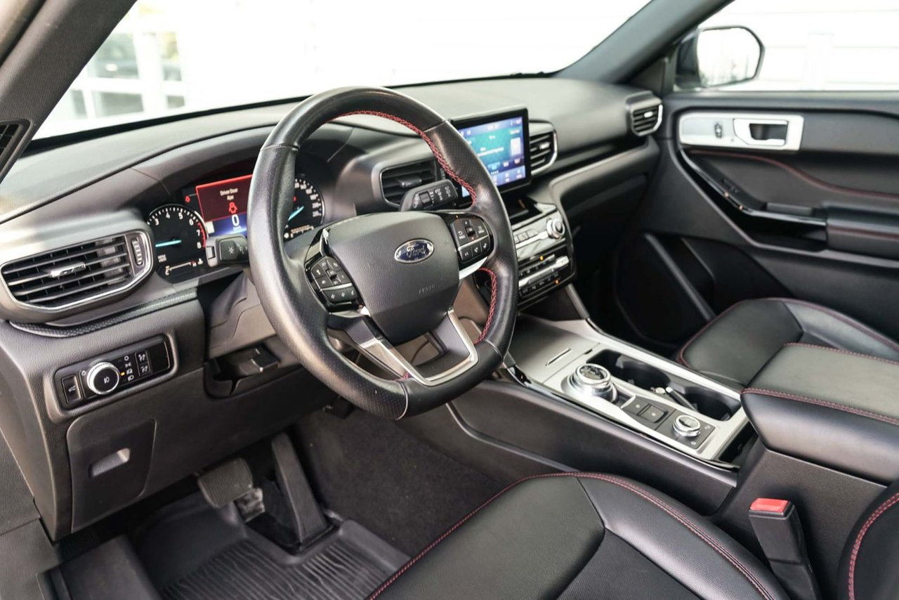 2023 Ford Explorer ST-LINE/ SIEGE CAPITAINE/ 3EM RANGÉ/ PNEUS HIVER