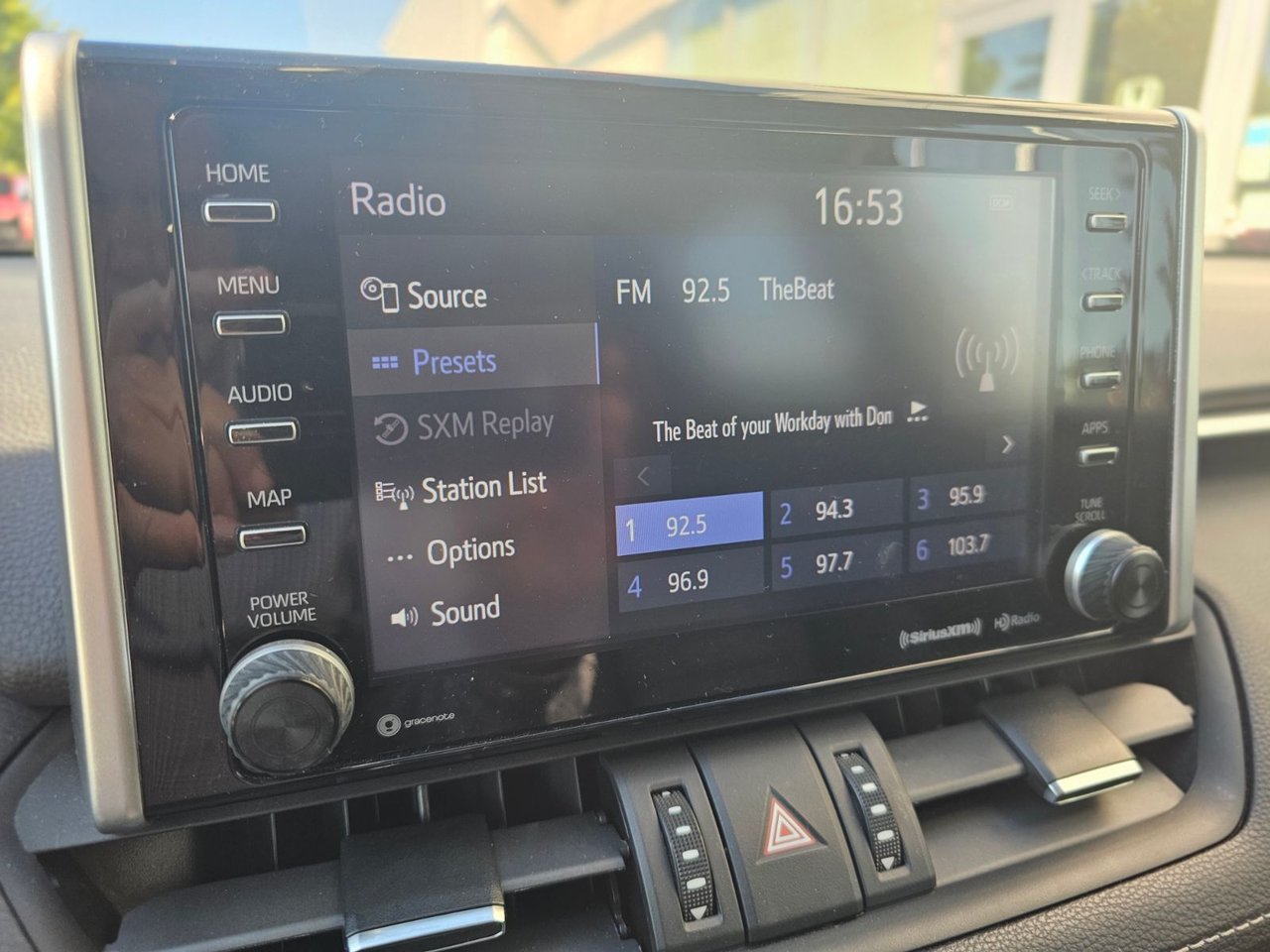 2019 Toyota RAV4 XLE PREMIUM AWD; CUIR TOIT SIEGES+VOLANT CHAUFFANT