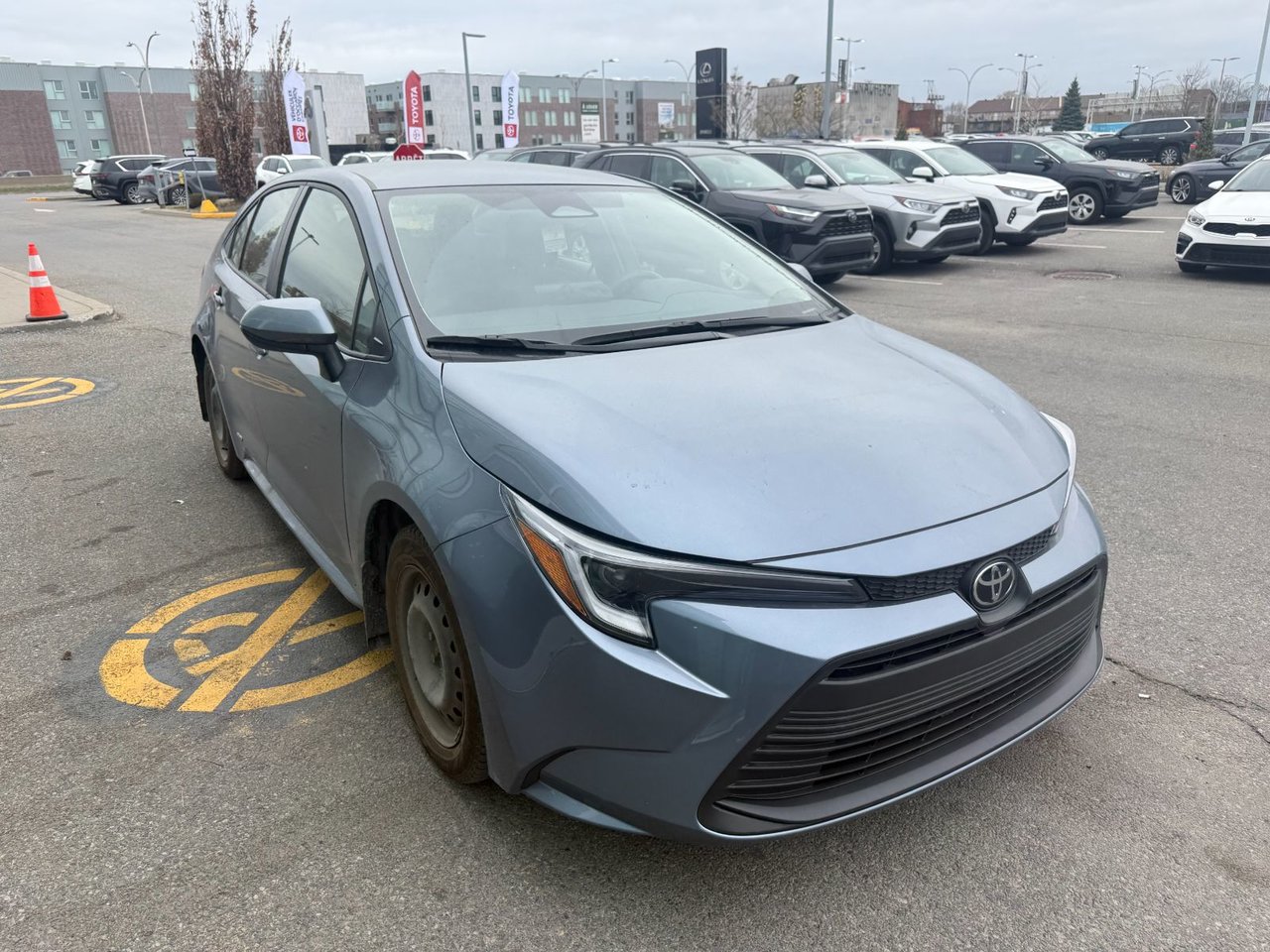2026 Toyota Corolla LE AWD HYBRID