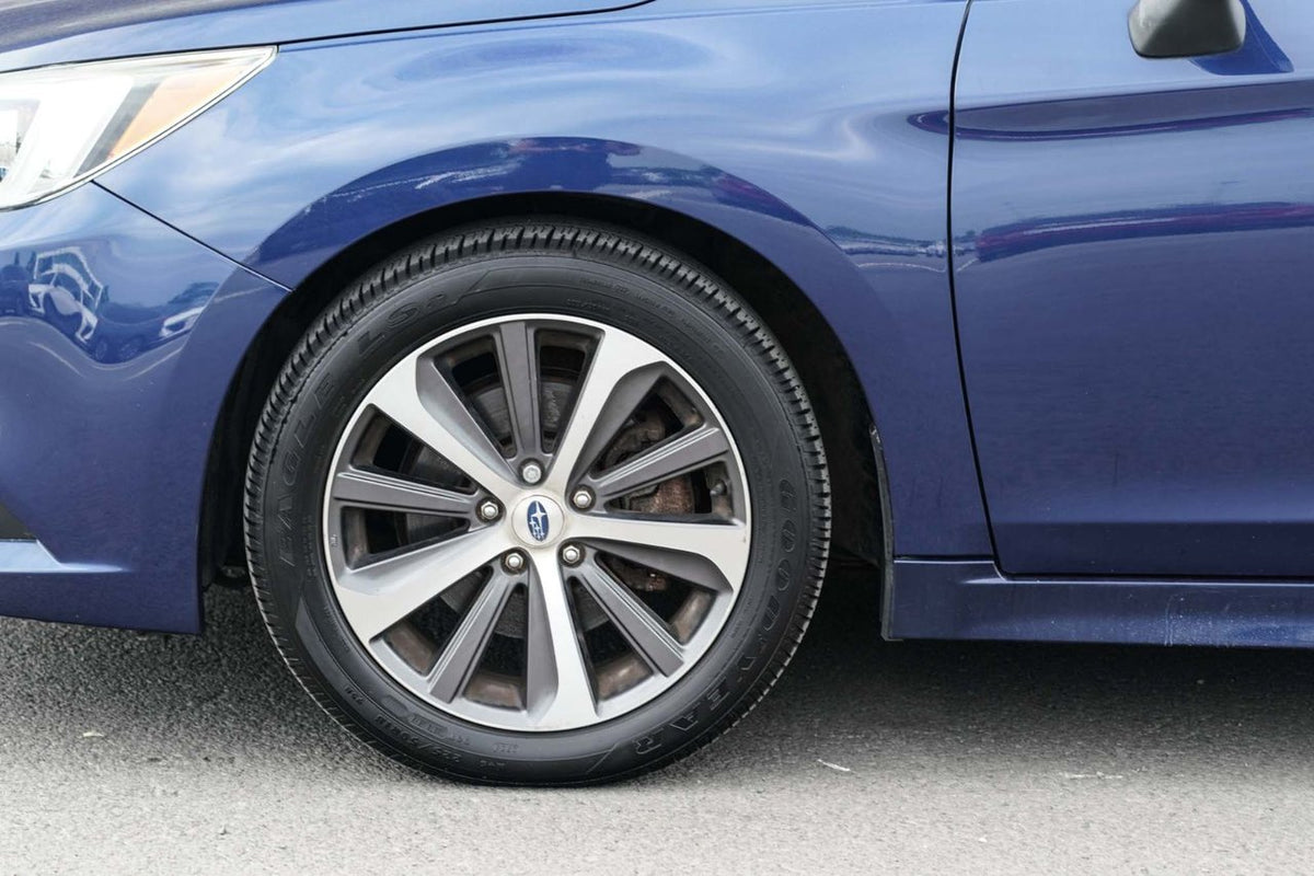 2015 Subaru Legacy LIMITED 3.6R TECHNOLOGY EYESIGHT NAVI CUIR TOIT