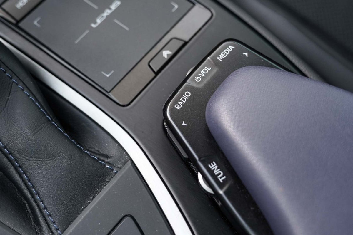 2022 Lexus UX 250h F SPORT 1 BAS KM AWD HYBRIDE CARPLAY TOIT