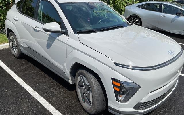 2024 Hyundai Kona Electric Preferred