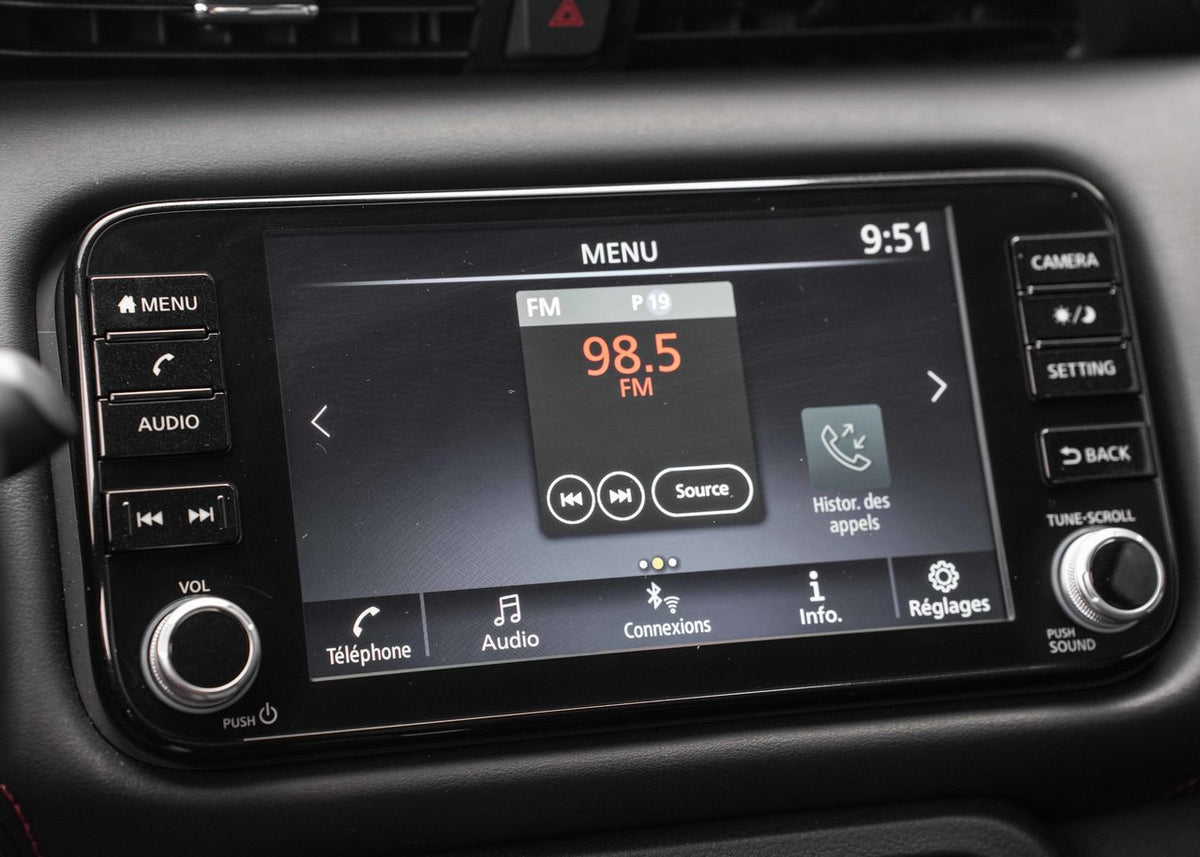2024 Nissan Kicks SR Premium