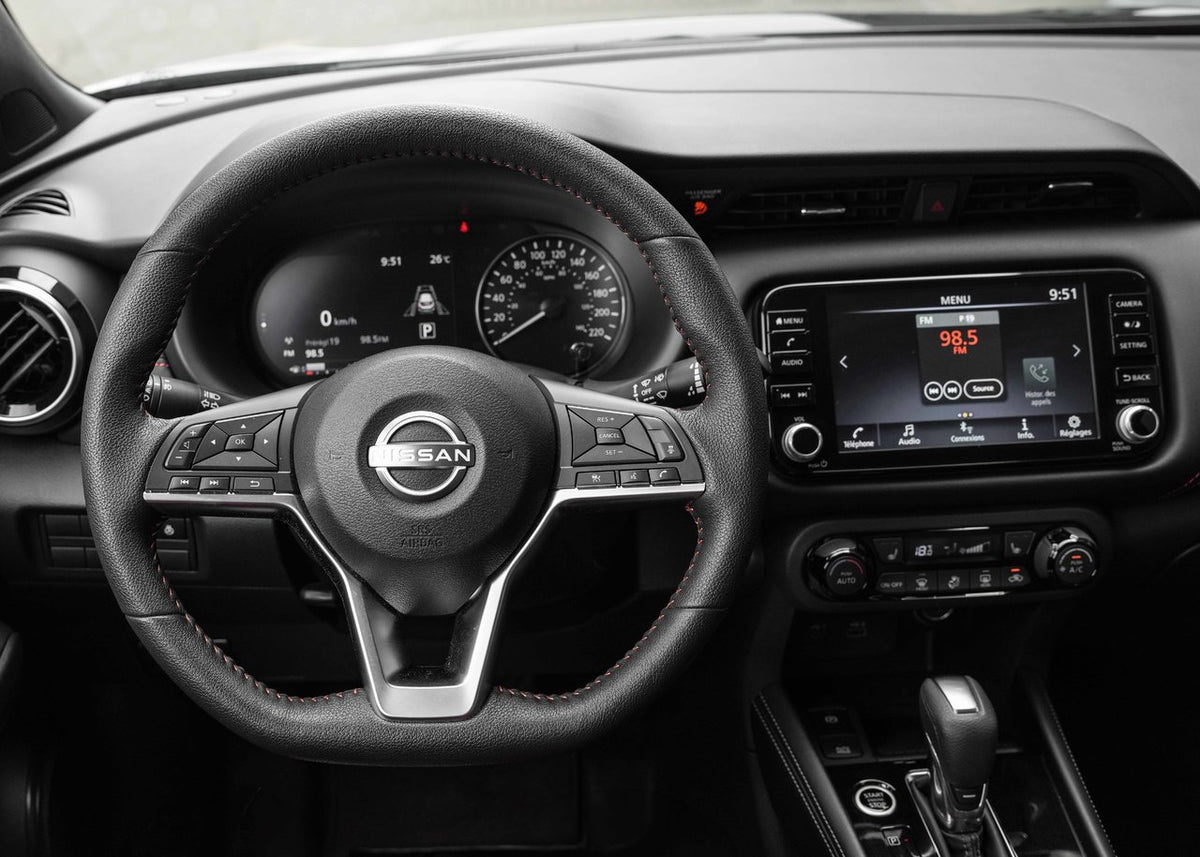 2024 Nissan Kicks SR Premium