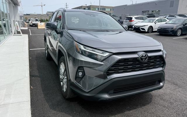 2023 Toyota RAV4 XLE PREMIUM AWD