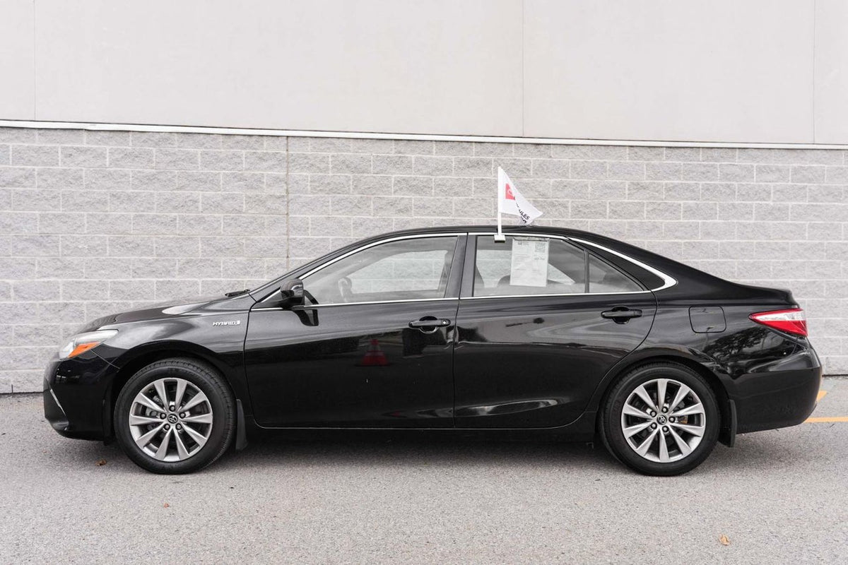 2017 Toyota Camry Hybrid XLE HYBRID