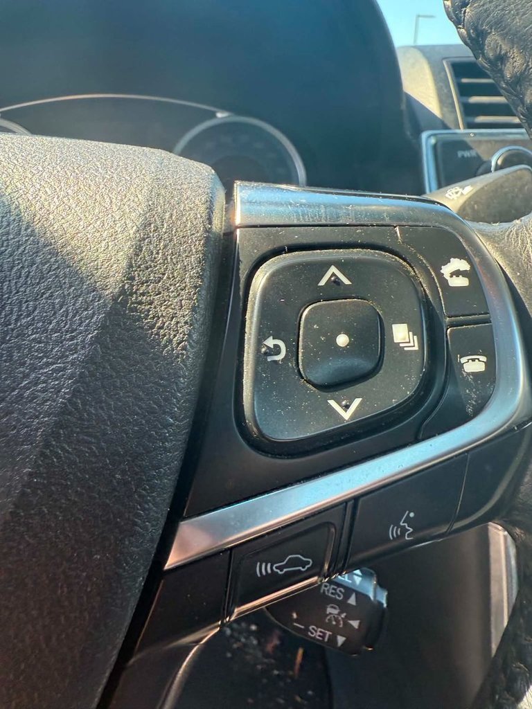 2017 Toyota Camry Hybrid XLE HYBRID
