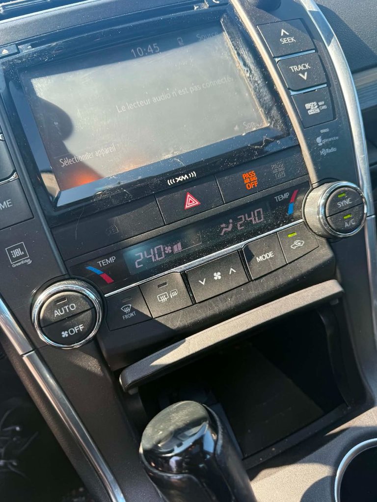 2017 Toyota Camry Hybrid XLE HYBRID