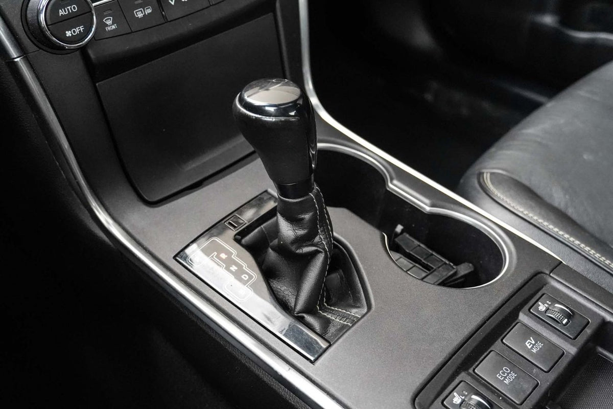 2017 Toyota Camry Hybrid XLE HYBRID