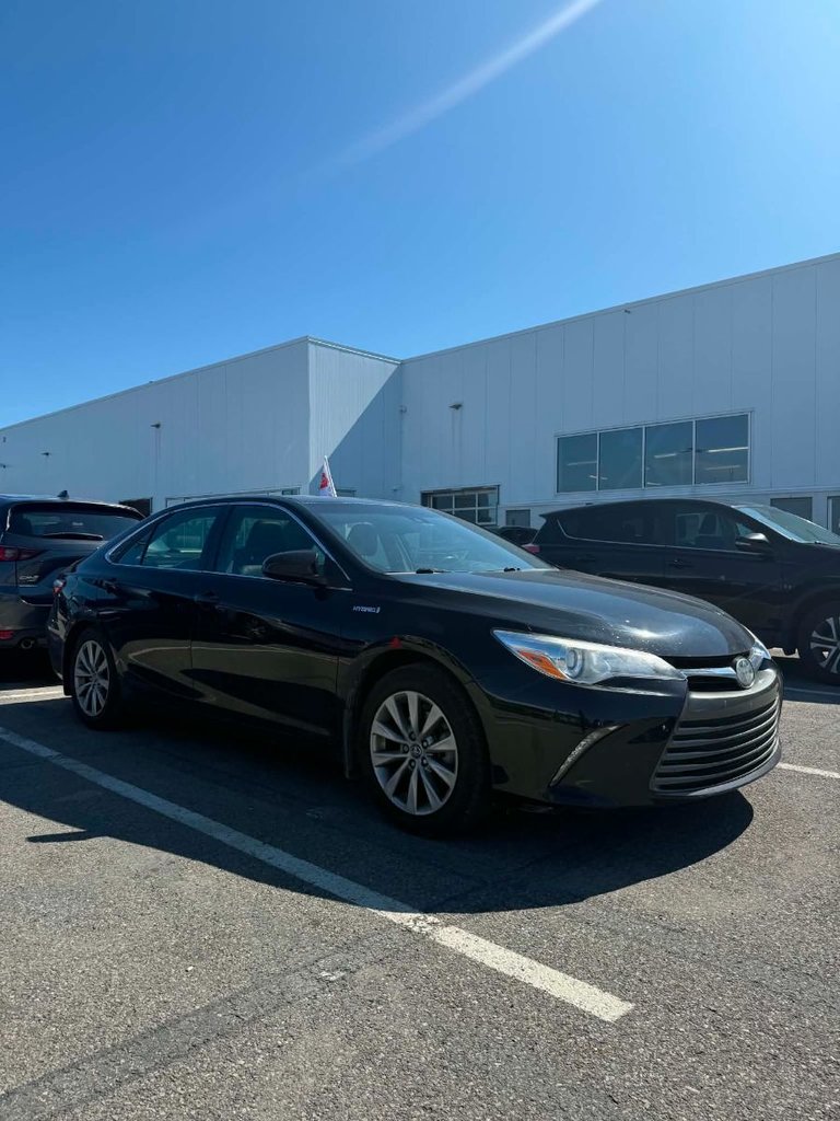 2017 Toyota Camry Hybrid XLE HYBRID