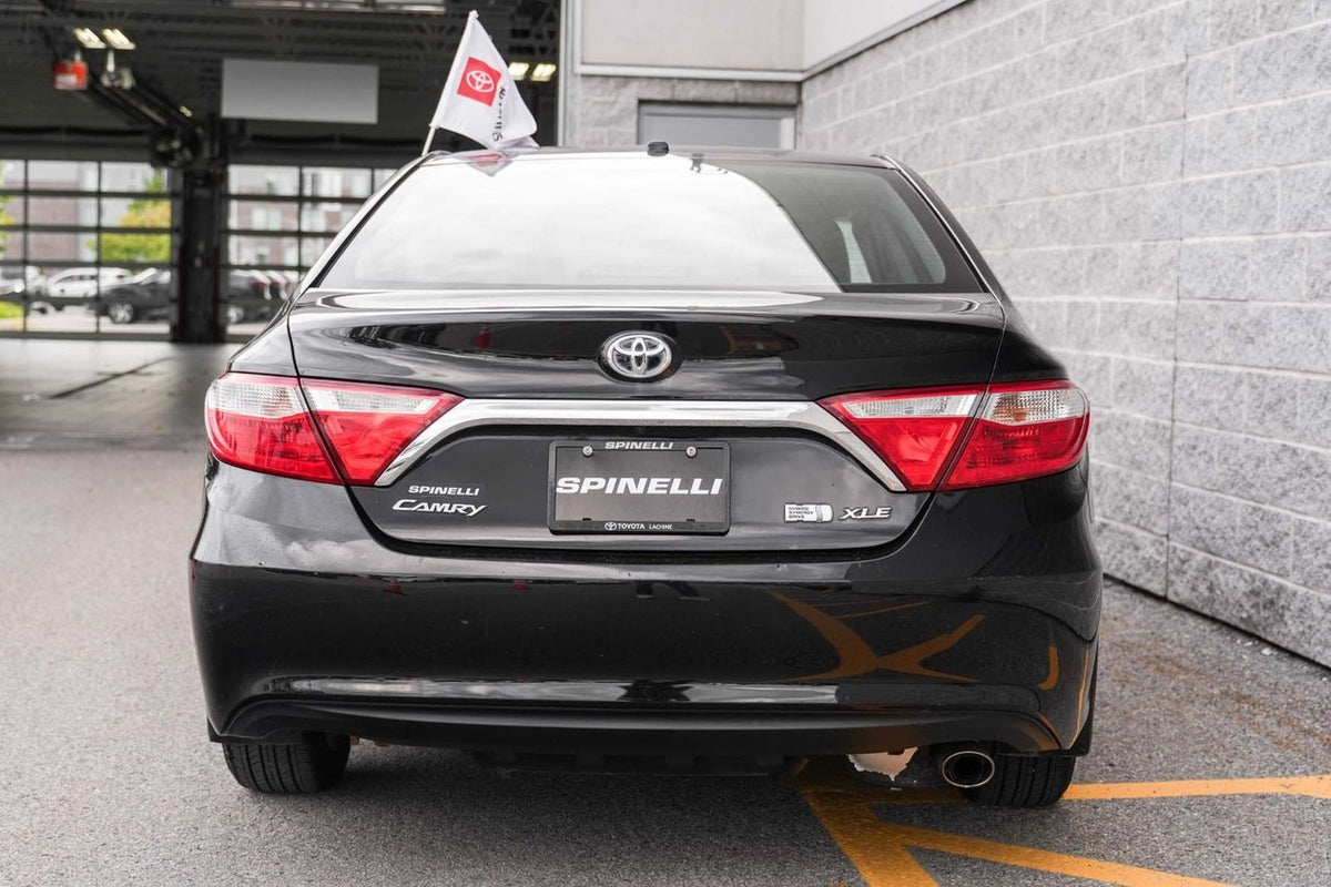 2017 Toyota Camry Hybrid XLE HYBRID