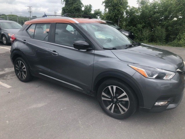 2019 Nissan Kicks SR