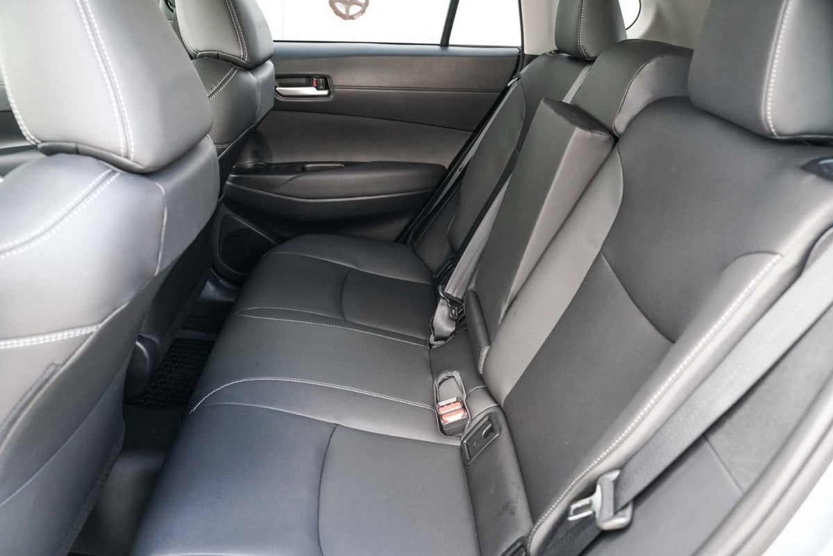 2026 Toyota Corolla Cross XLE 210KM COMME NEUF CUIR MAGS TOIT AWD CARPLAY