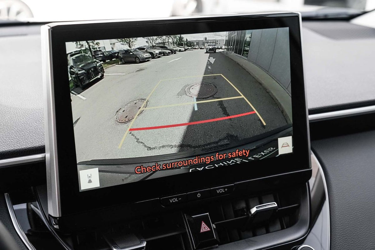 2026 Toyota Corolla Cross XLE 210KM COMME NEUF CUIR MAGS TOIT AWD CARPLAY