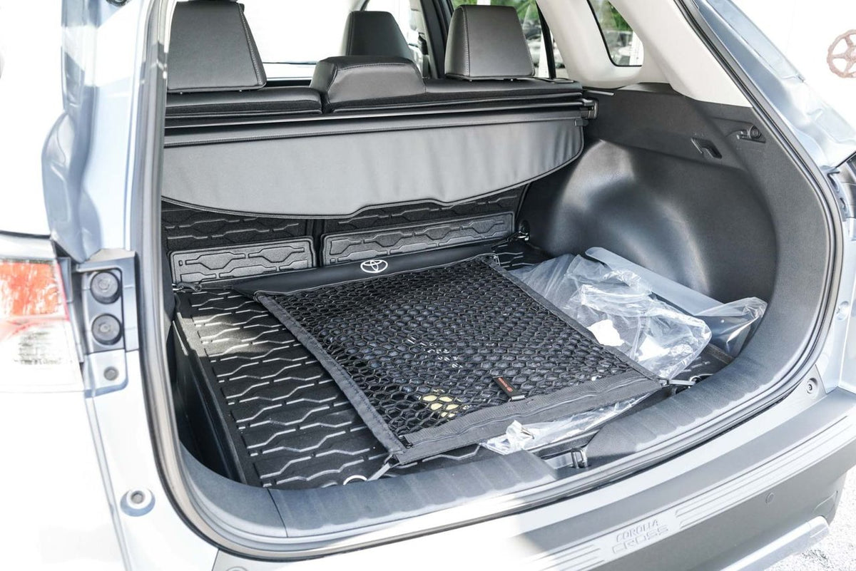 2026 Toyota Corolla Cross XLE 210KM COMME NEUF CUIR MAGS TOIT AWD CARPLAY