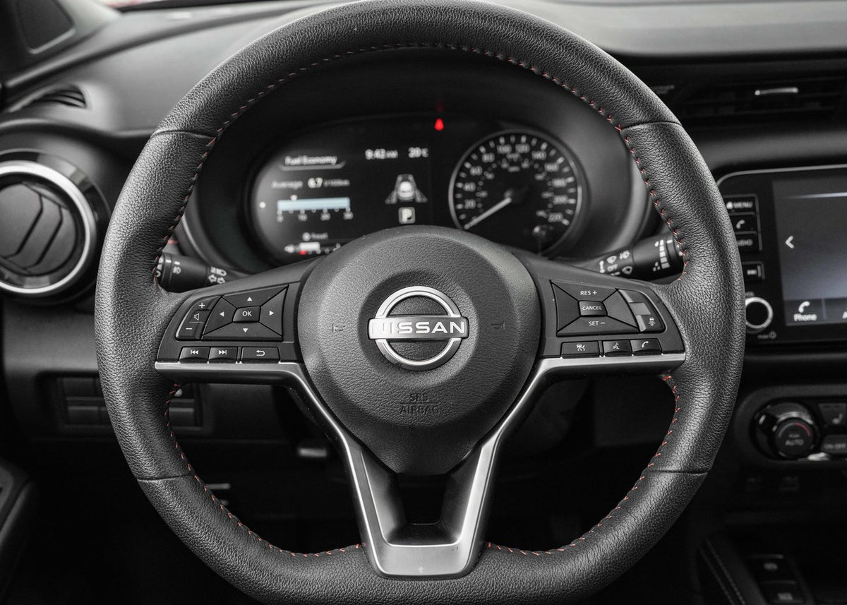 2024 Nissan Kicks SR Premium