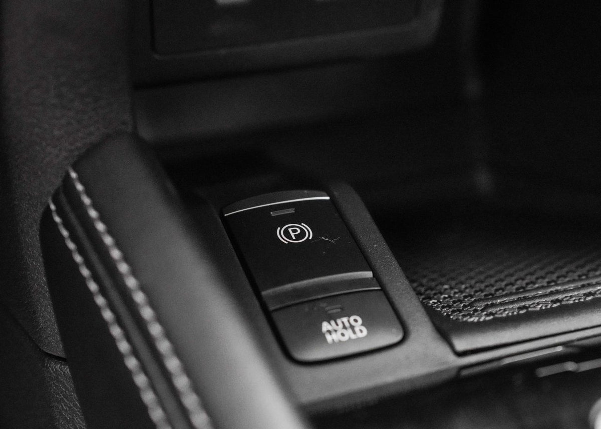 2024 Nissan Kicks SR Premium