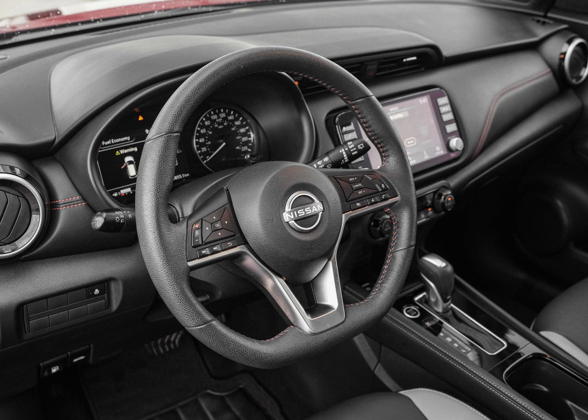2024 Nissan Kicks SR Premium