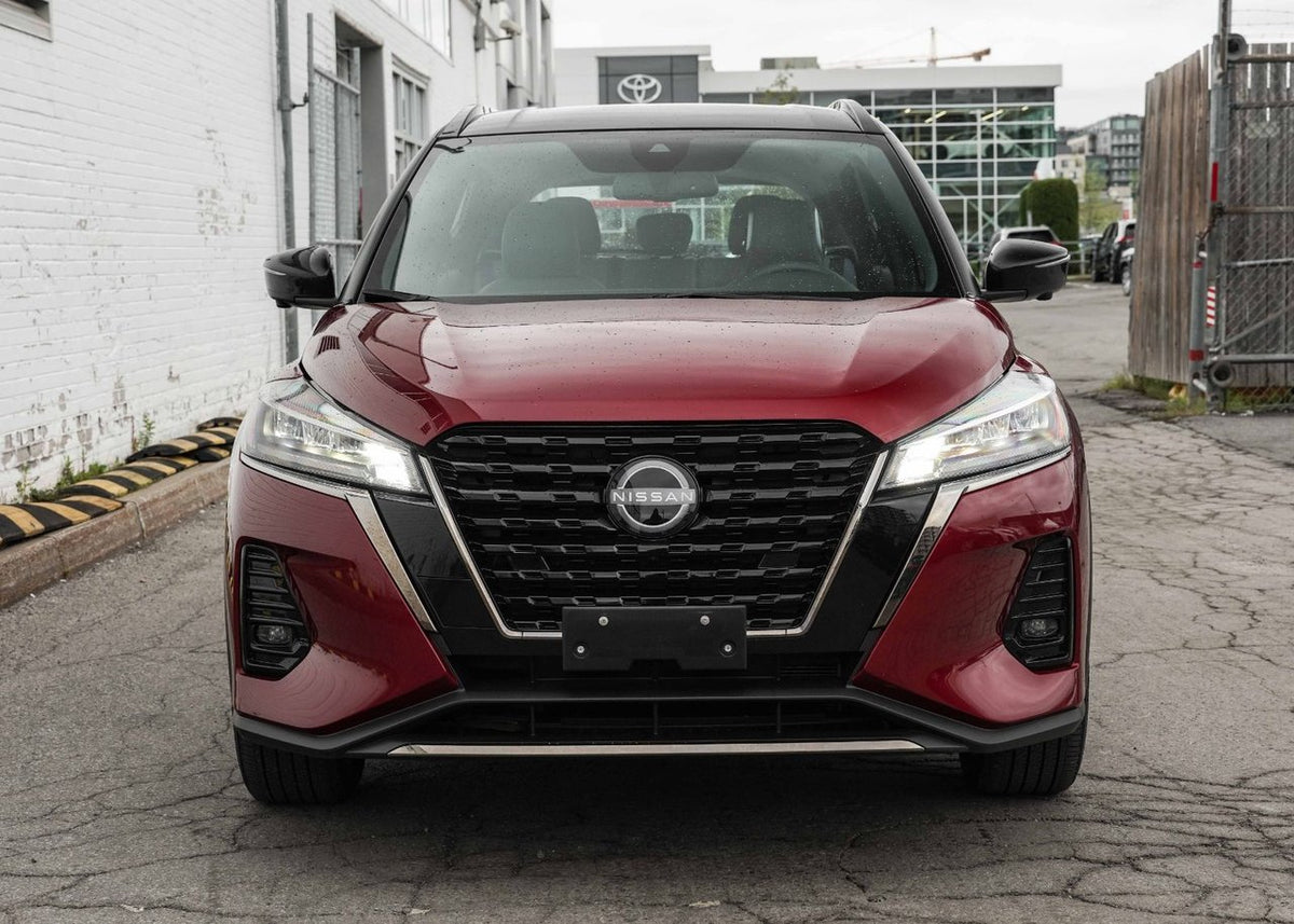 2024 Nissan Kicks SR Premium