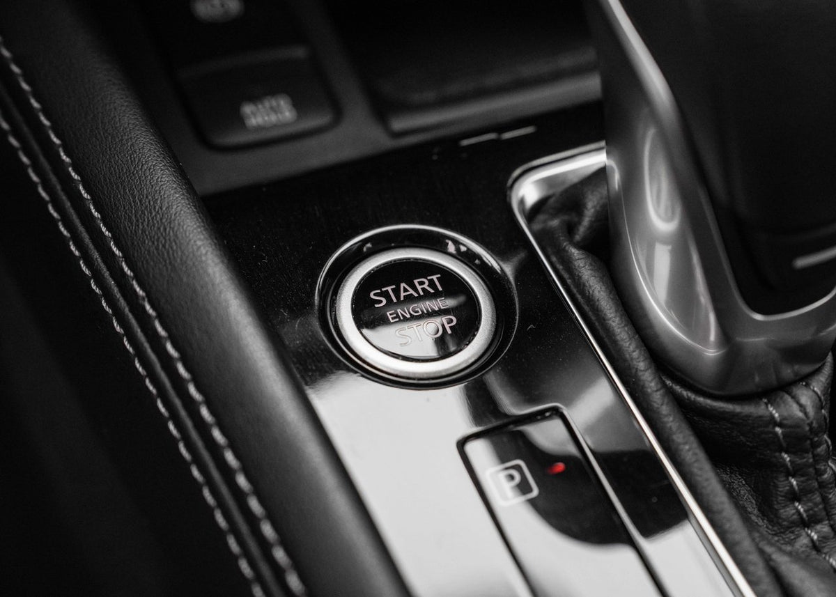 2024 Nissan Kicks SR Premium