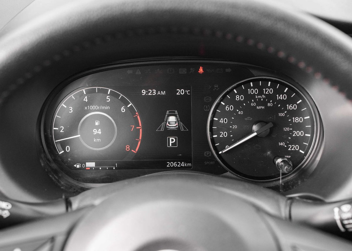 2024 Nissan Kicks SR Premium