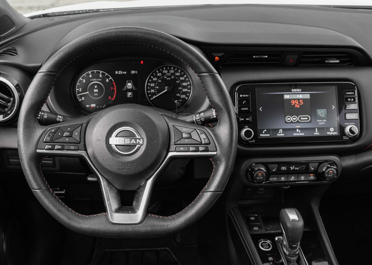 2024 Nissan Kicks SR Premium