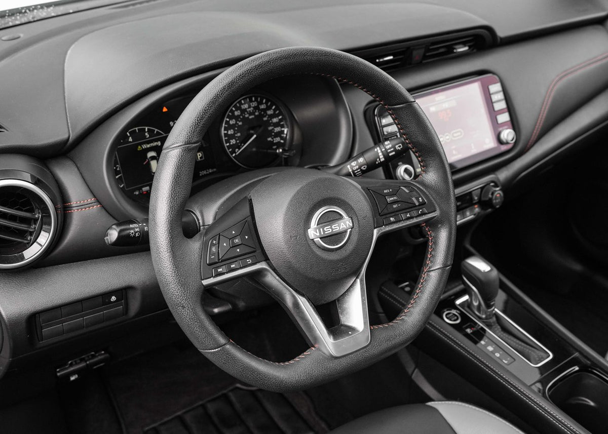 2024 Nissan Kicks SR Premium