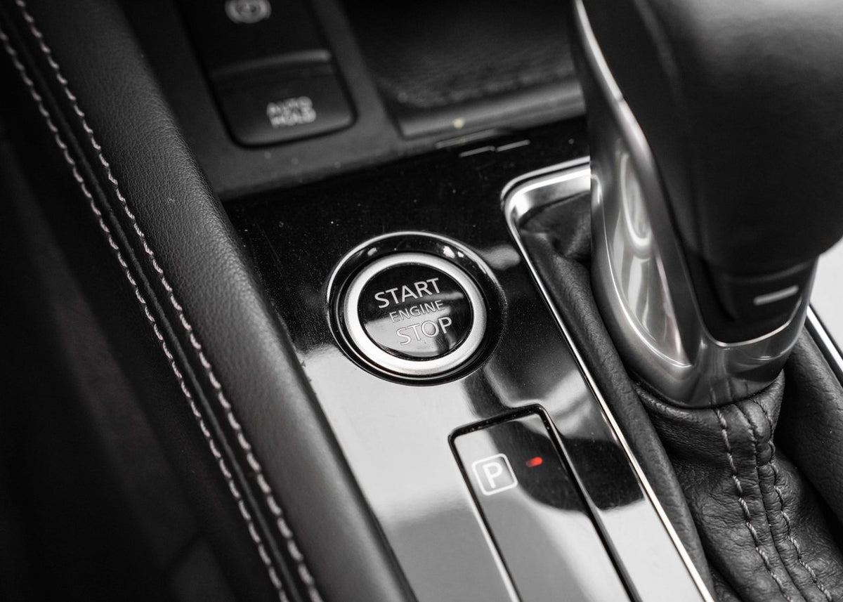 2024 Nissan Kicks SR Premium