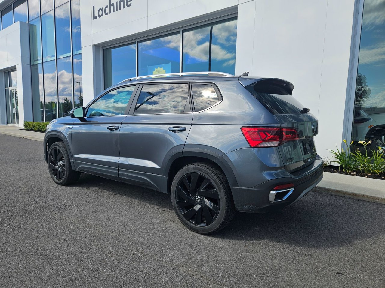 2024 Volkswagen Taos COMFORTLINE/ TOIT PANO/ BLACK MAGS 18''/