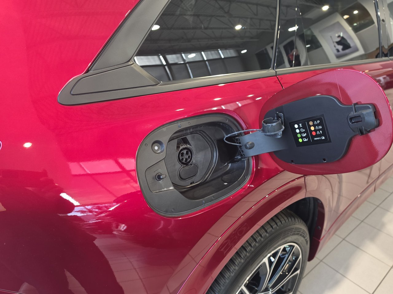 2025 Mazda CX-70 PHEV GT