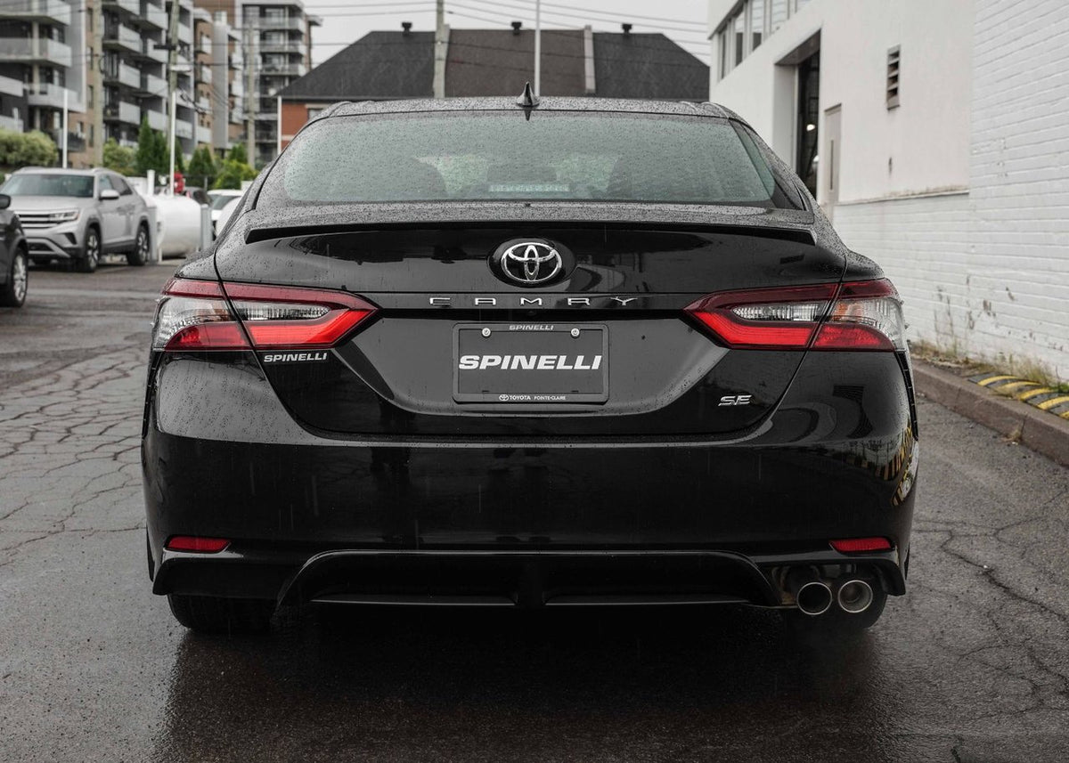 2023 Toyota Camry SE UPGRADE