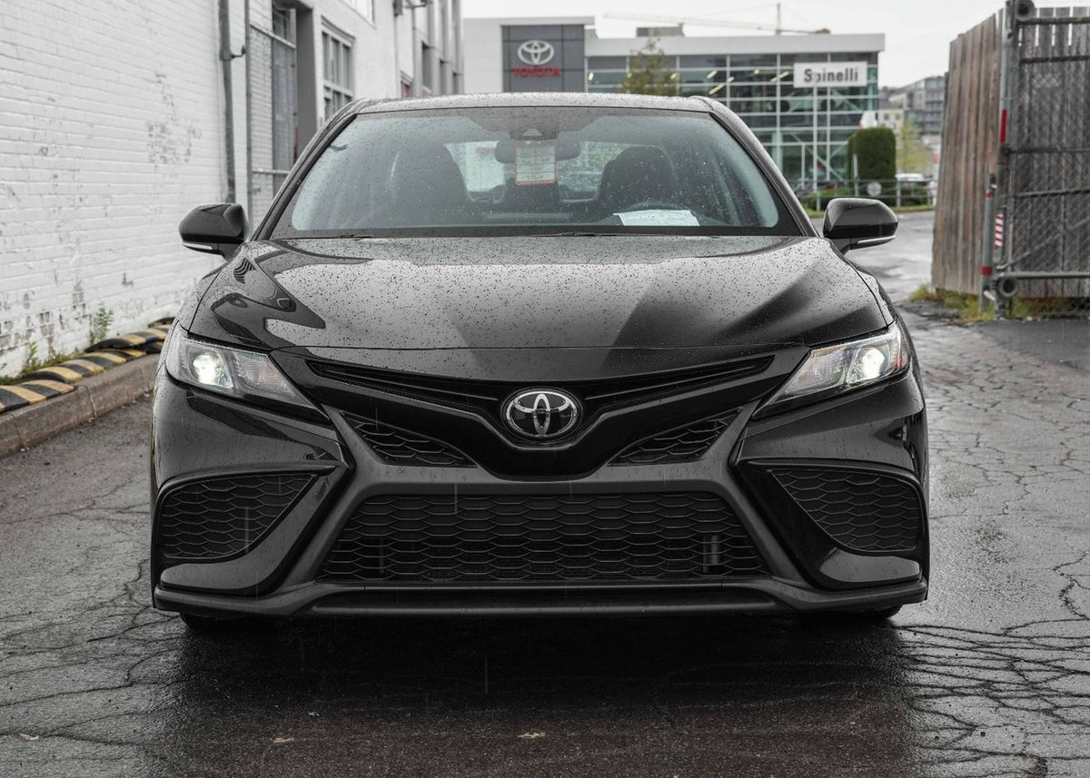2023 Toyota Camry SE UPGRADE