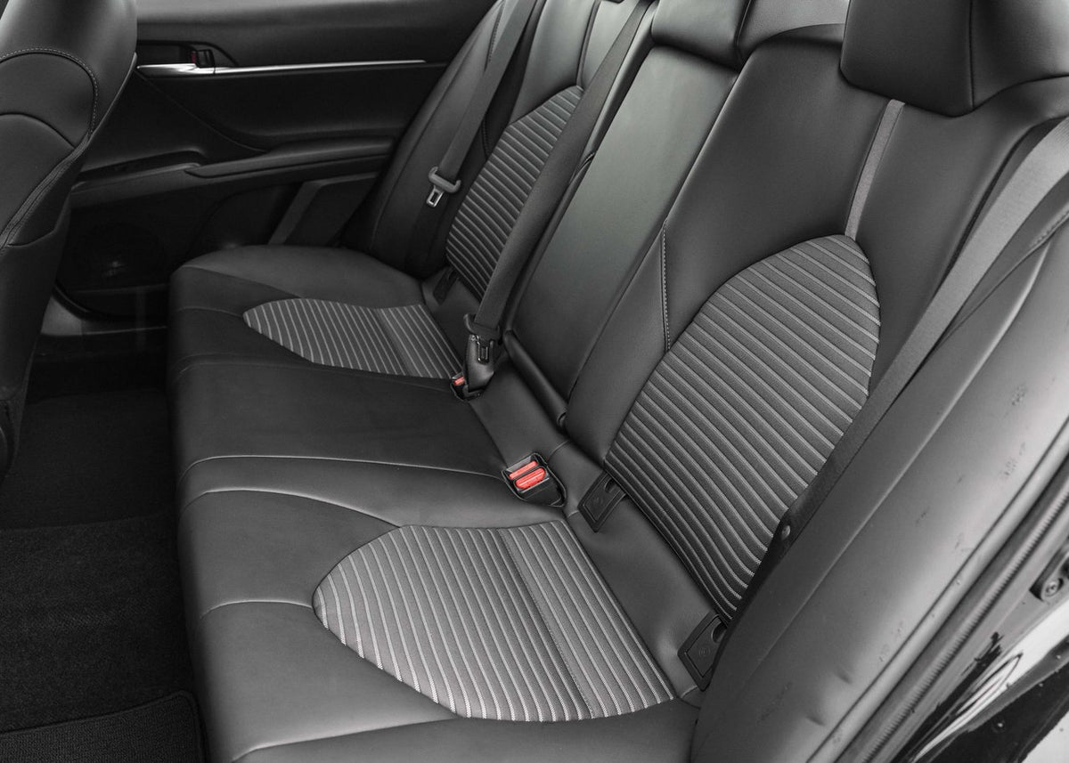 2023 Toyota Camry SE UPGRADE