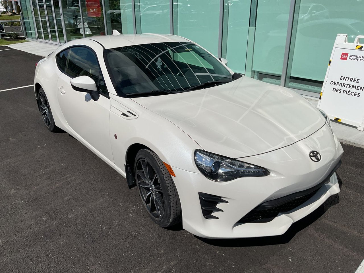 2017 Toyota 86 RARE BAS MILLAGE