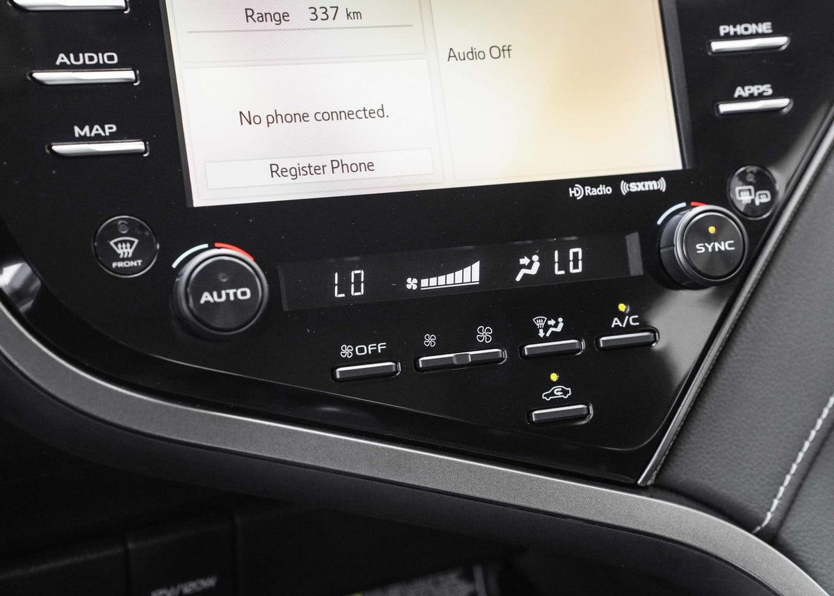 2020 Toyota Camry SE UPGRADE