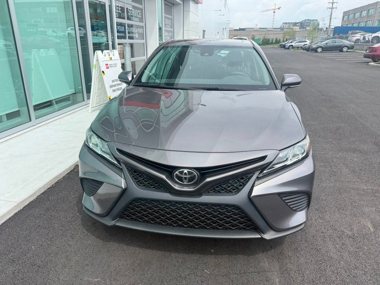 2020 Toyota Camry SE UPGRADE
