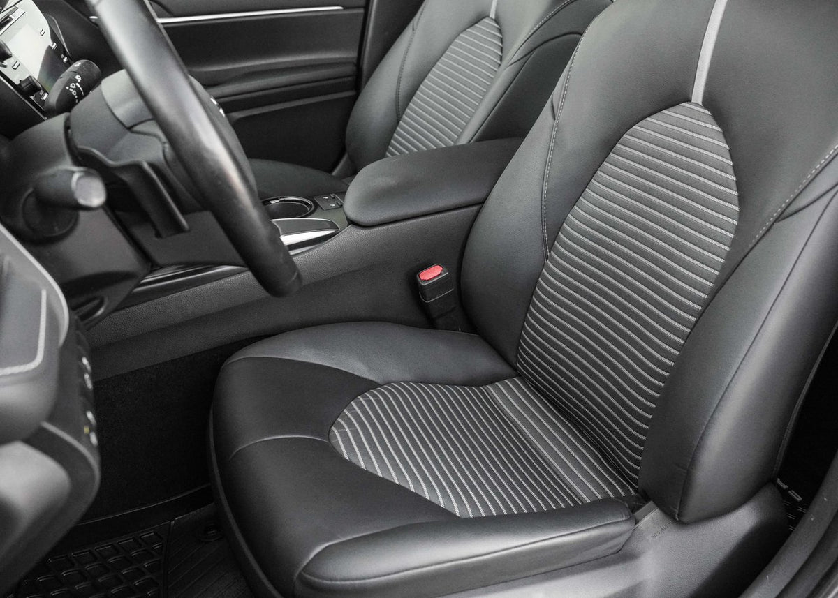 2020 Toyota Camry SE UPGRADE