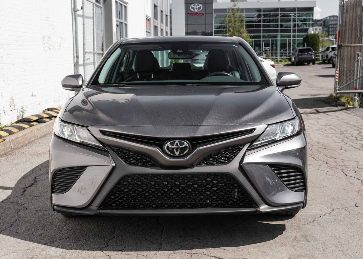 2020 Toyota Camry SE UPGRADE