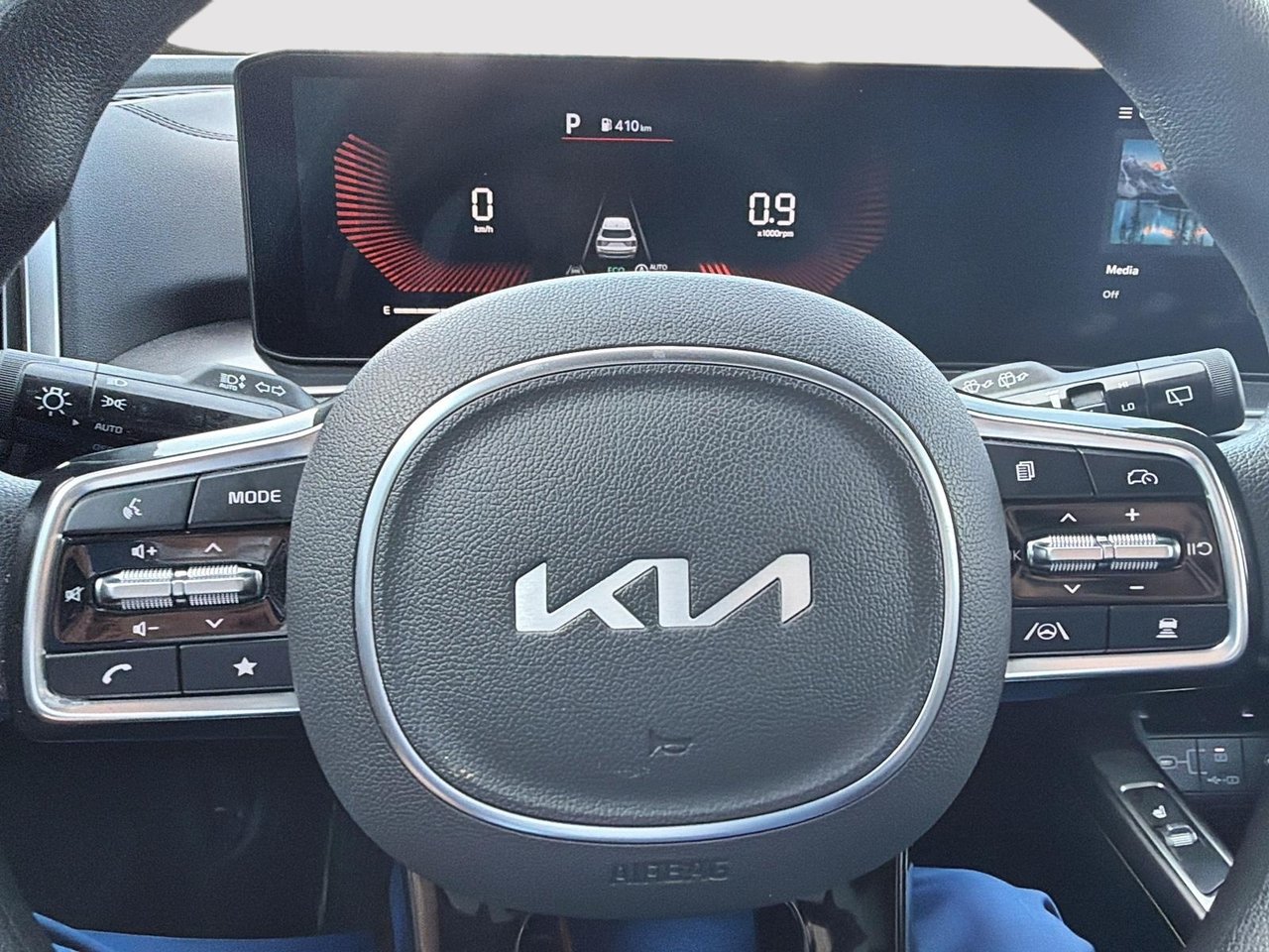 2025 Kia Sorento LX