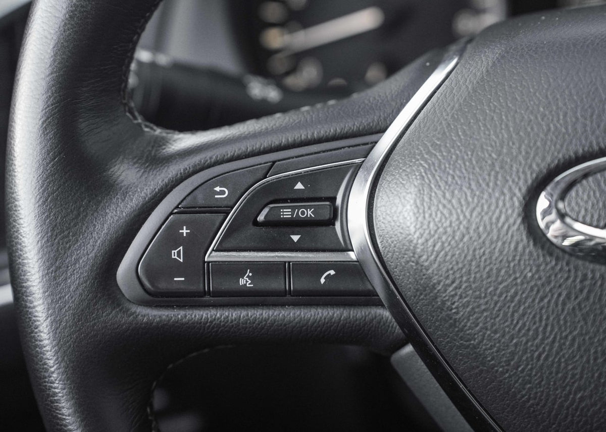 2024 Infiniti Q50 LUXE
