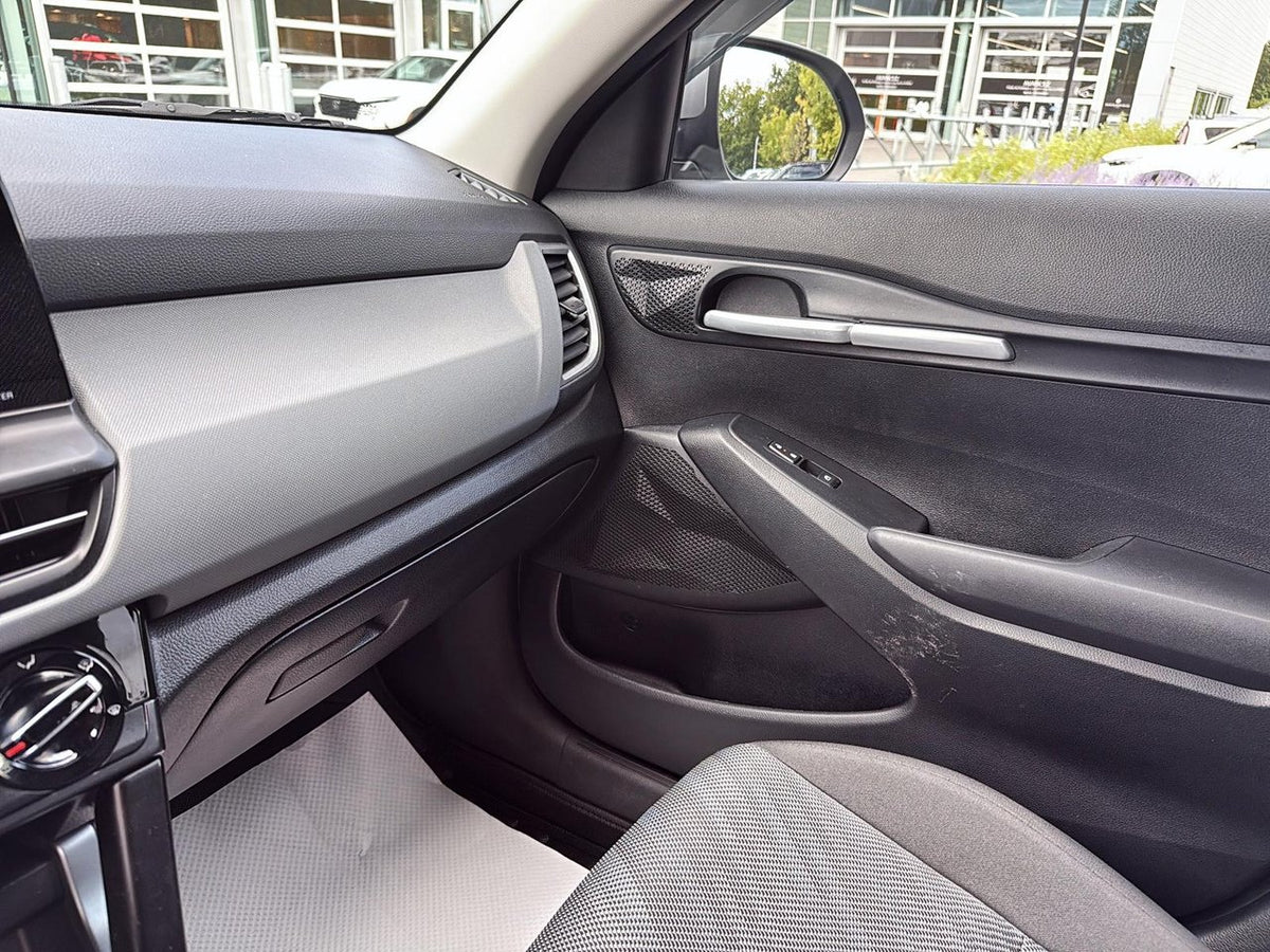 2025 Kia Seltos LX