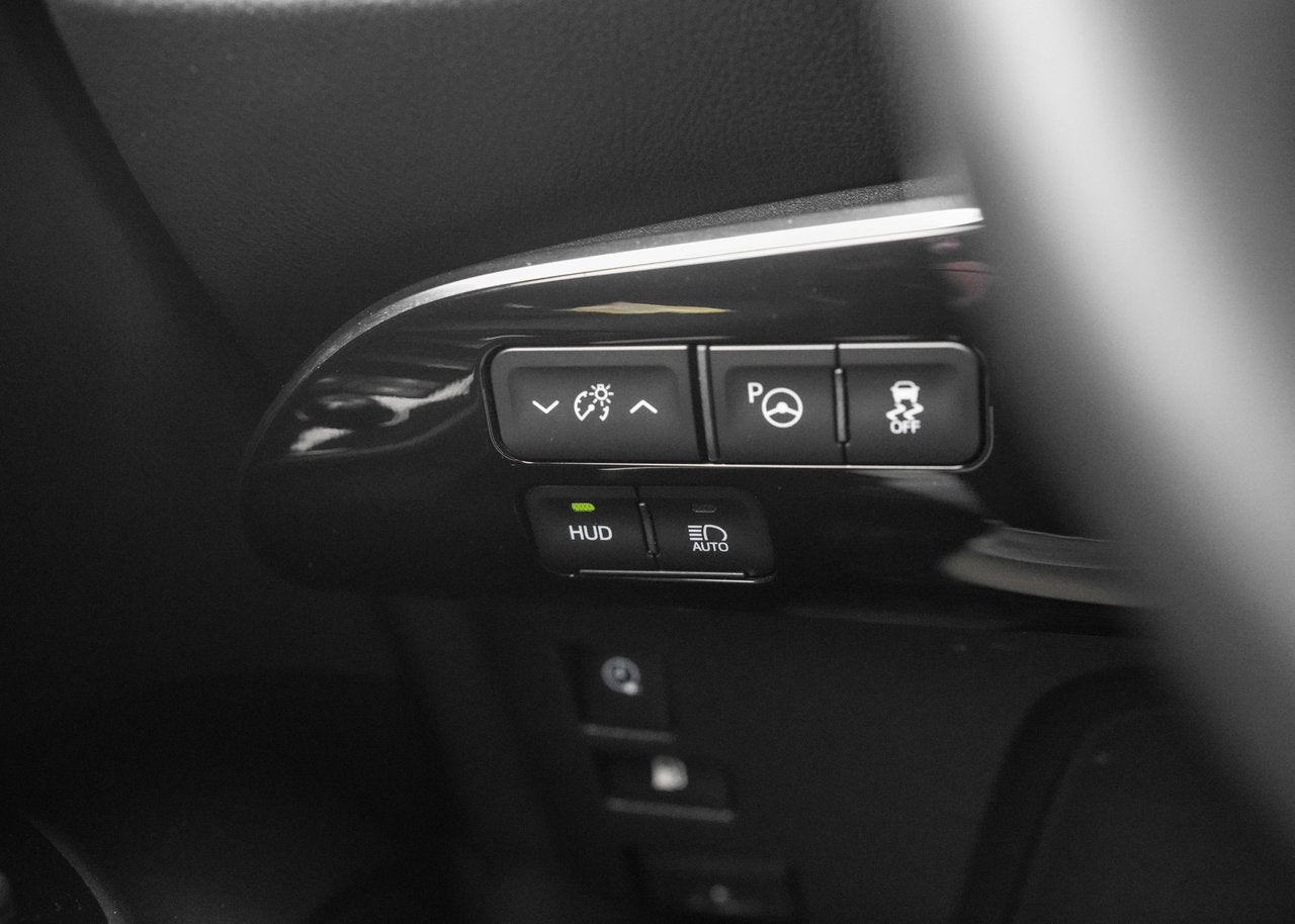 2022 Toyota PRIUS PRIME **UPGRADE**