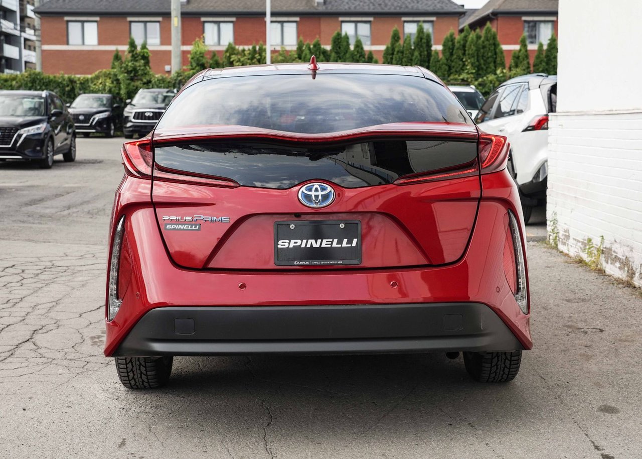 2022 Toyota PRIUS PRIME **UPGRADE**