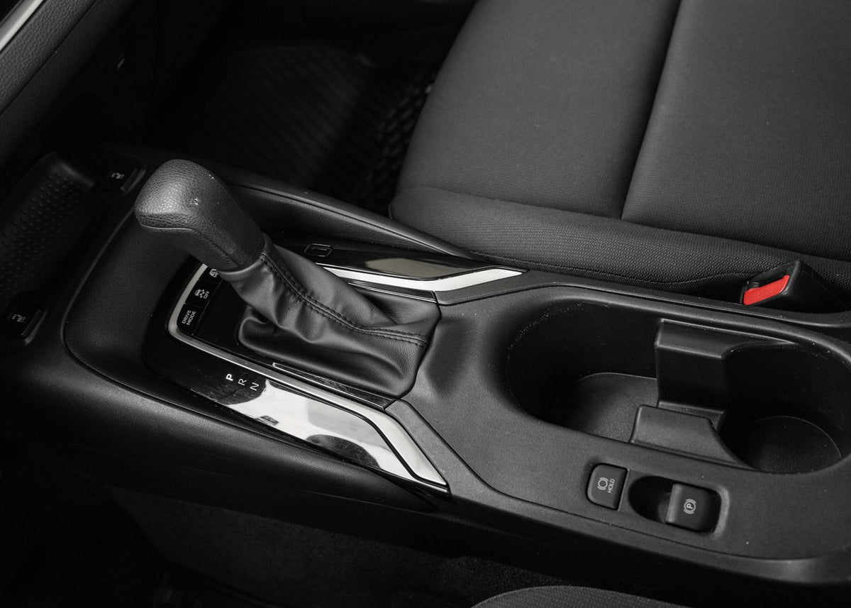 2026 Toyota Corolla **LE HYBRID AWD**